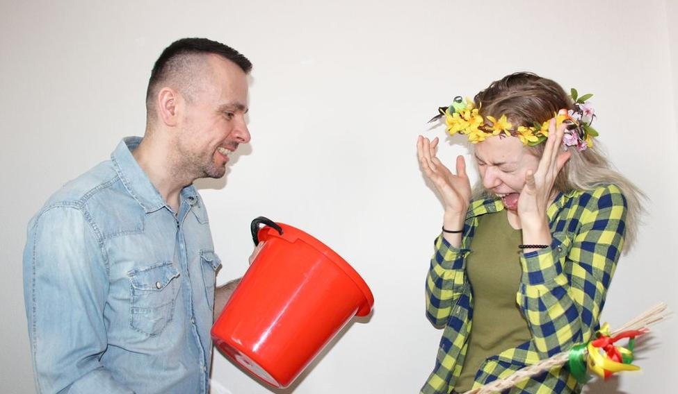 Velikonoce, pomlázka, šlehání, bití, polévání vodou