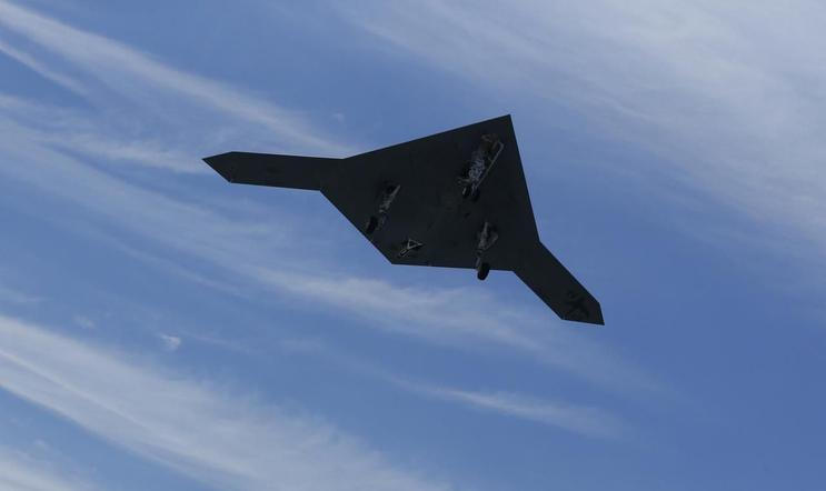 Fotogalerie: Tak vypadal první start bezpilotního letounu X-47B z letadlové loďi