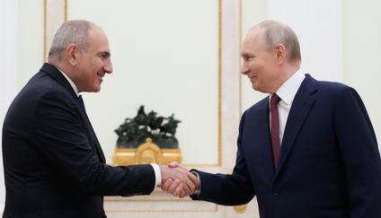 Arménský premiér Nikola Pašinjan a ruský prezident Vladimir Putin.