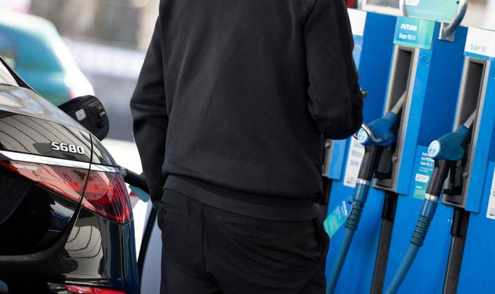 FILE PHOTO: Fuel prices rise in Germany