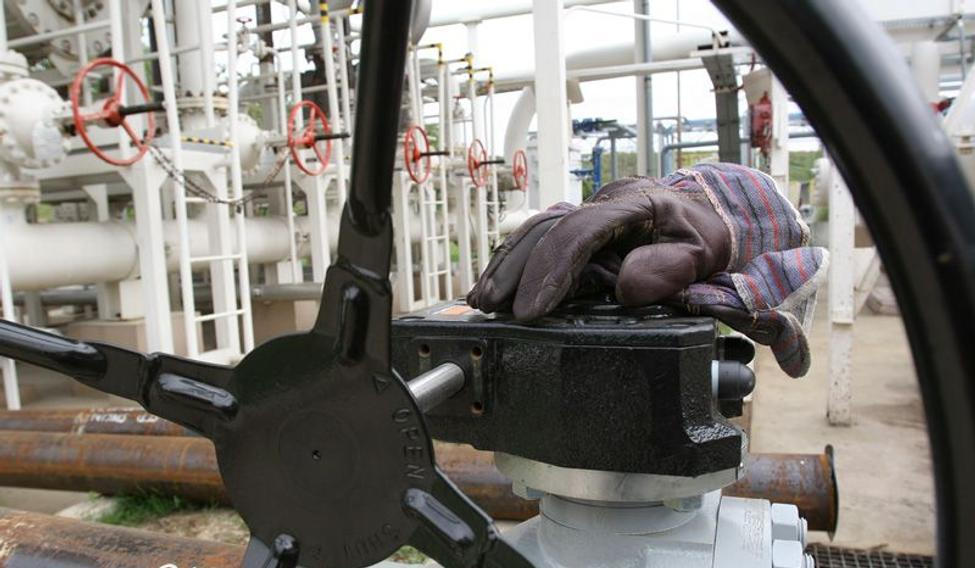 Ropovod. Ilustrační foto.