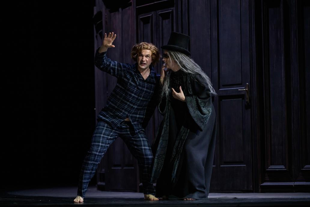 Matthew Newlin (Parsifal) a Ester Pavlů (Kundry) vytvořili mezi ústřední dvojicí skvělé napětí.