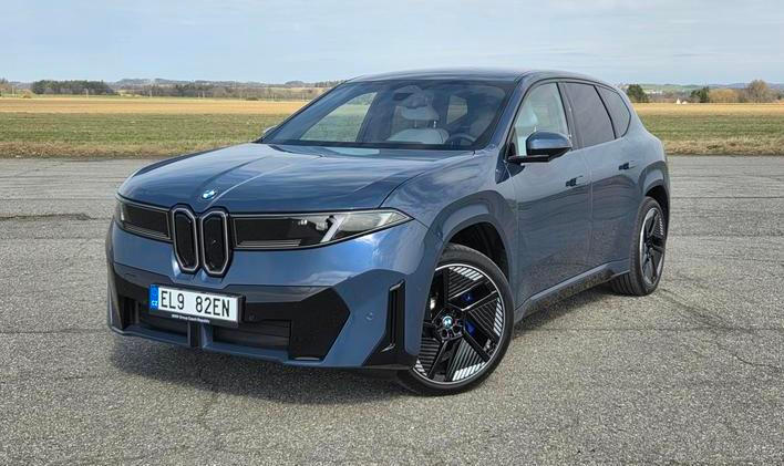 BMW iX3 je prvním modelem moderní rodiny Neue Klasse.