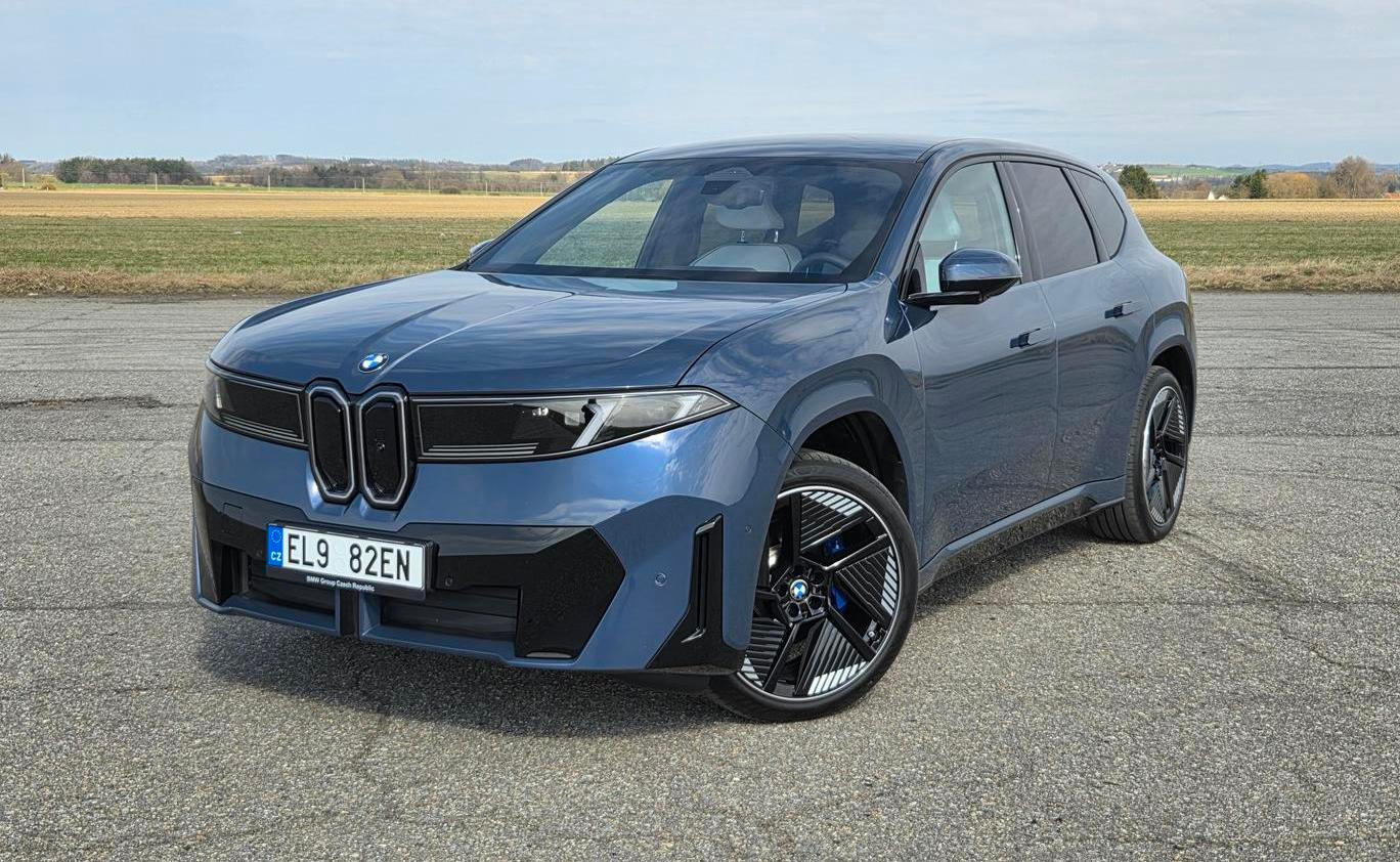 BMW iX3 je prvním modelem moderní rodiny Neue Klasse.