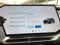 Na uzavřené trati dokonce umí auto zaznamenat i čas potřebný ke zrychlení na různé vzdálenosti.