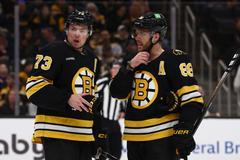 NHL: Toronto Maple Leafs at Boston Bruins