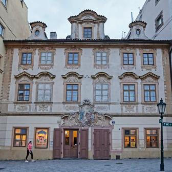 Hostinec, U černého vola, Josef Vomáčka, Předseda Spolku Hostince U černého vola, 
