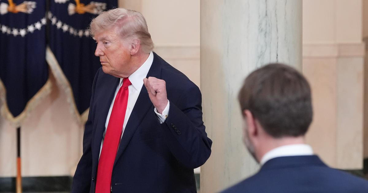 "Zátahy už začaly". Trump žádá Vance, ať odhalí údajné podvody ve státech demokratů