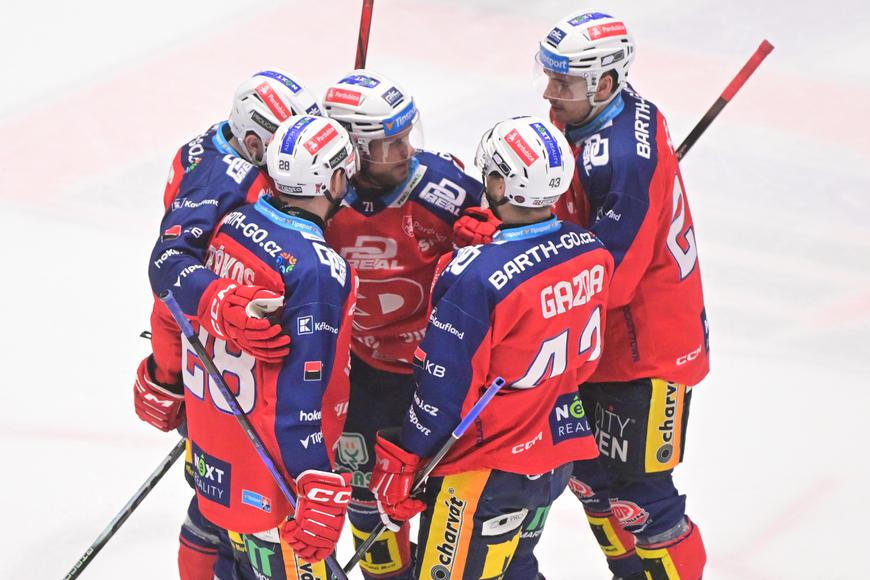 Sparta vedla, Pardubice ale otočily a v závěru spustily gólový kolotoč