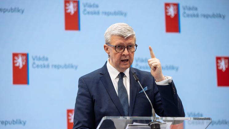 Schůze vlády, Karel Havlíček