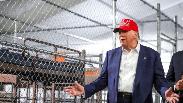 Trump, Florida, Everglades, detenční centrum, Alligator Alcatraz