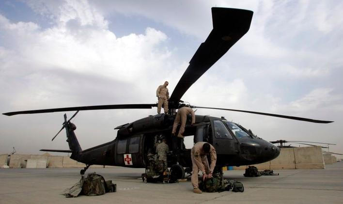 Vrtulník Blackhawk v Iráku