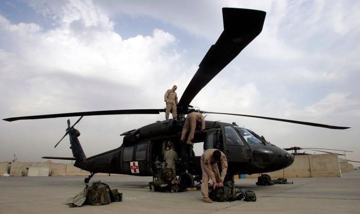 Vrtulník Blackhawk v Iráku
