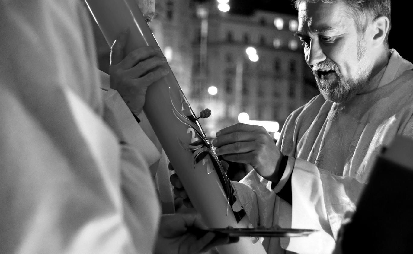 To je ta noc, o které bylo psáno: "Noc jako den se rozjasní"