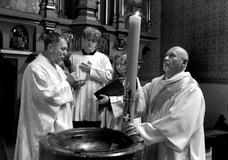 To je ta noc, o které bylo psáno: „Noc jako den se rozjasní“