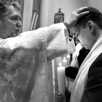 To je ta noc, o které bylo psáno: „Noc jako den se rozjasní“