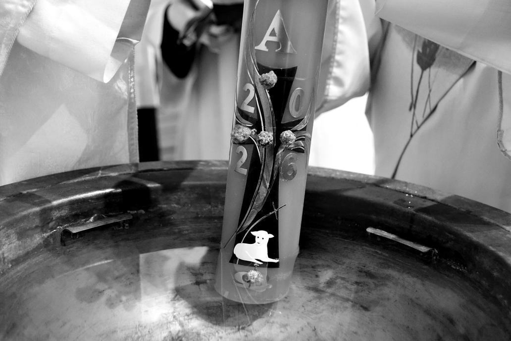 To je ta noc, o které bylo psáno: „Noc jako den se rozjasní“