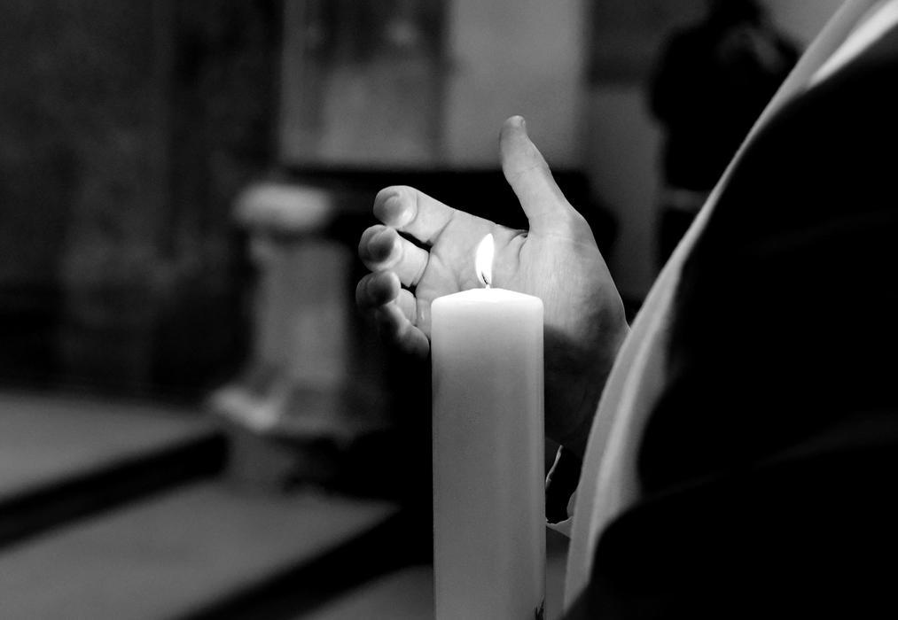 To je ta noc, o které bylo psáno: „Noc jako den se rozjasní“