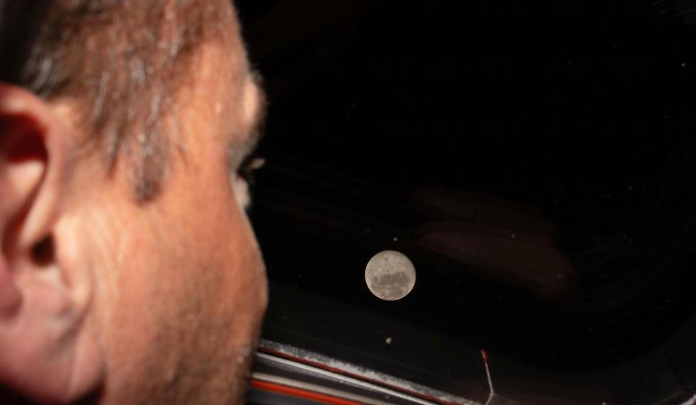 NASA Artemis Moonshot