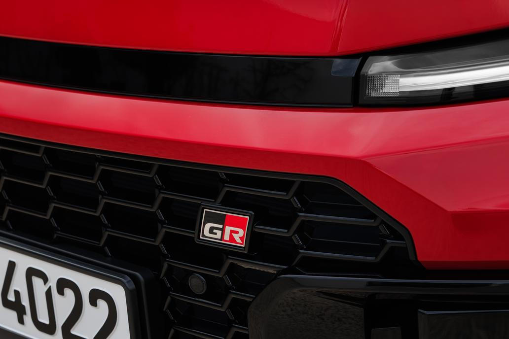 Verze GR Sport má nejen upravený vnější design.