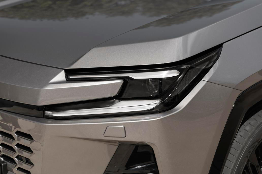 Vpředu mohou být dokonce Matrix LED světla.