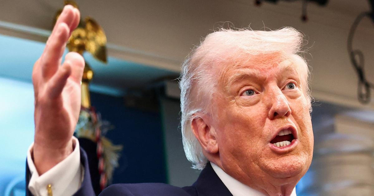 Trump hrozí Íránu zničením jeho civilizace, pokud neuzavře dohodu