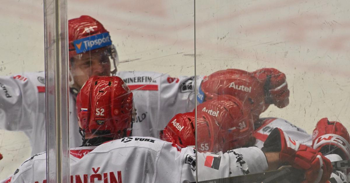 Třinec má nakročeno do finále, vyhrál i na ledě Varů