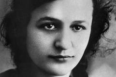 Marie KUDEŘíKOVÁ ,