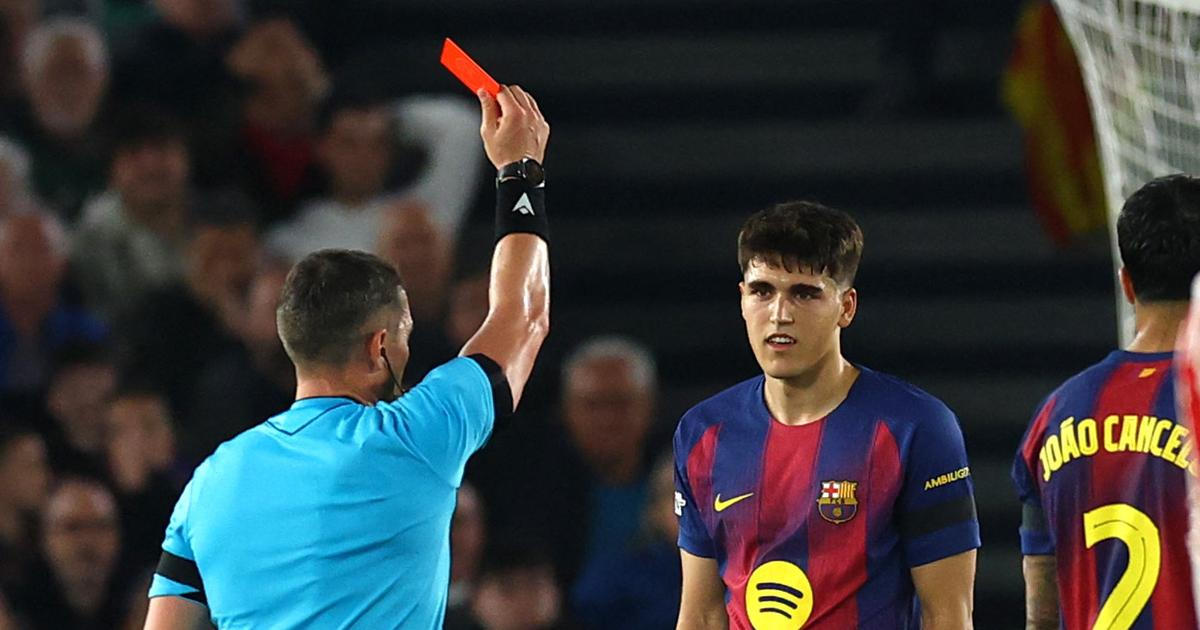 Barcelona dostala v Lize mistrů tvrdou ránu. Na pokraji vyřazení je i Liverpool