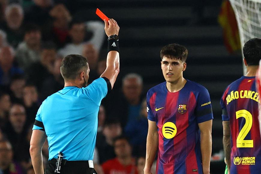 Barcelona dostala v Lize mistrů tvrdou ránu. Na pokraji vyřazení je i Liverpool