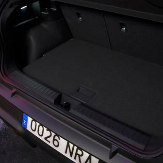 Zavazadlový prostor má 441 litrů.