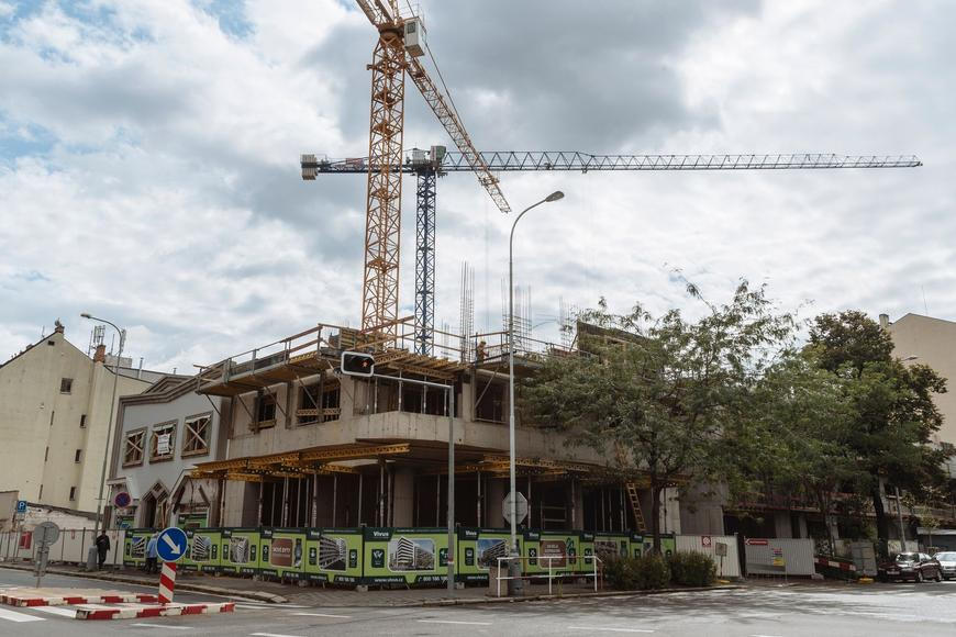 Stavební projekty v Česku začaly po zimním propadu konečně zrychlovat