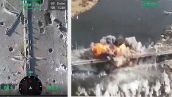 Ukrajinské letectvo zničilo most Konkivskyi přes řeku Konka, který ovládali Rusové. 