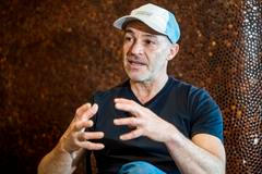 András Földes, režisér, novinář, válečný zpravodaj