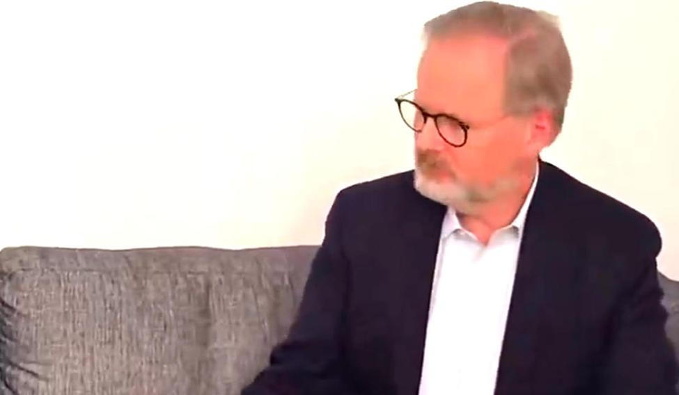 Příspěvky Petra Fialy na sociálních sítích naznačují, že je teď podstatně spokojenější než v době vedení vlády a ODS.u na sítí X