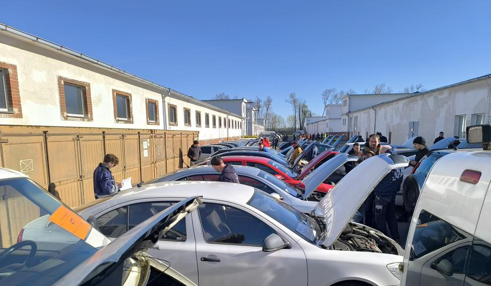 Odprodej nepotřebné vojenské techniky