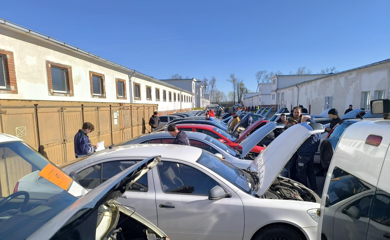 Odprodej nepotřebné vojenské techniky