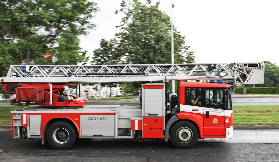 Ilustrační foto - hasiči, IZS, hasičský sbor, zásah, hasičský vůz