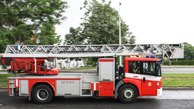 Ilustrační foto - hasiči, IZS, hasičský sbor, zásah, hasičský vůz