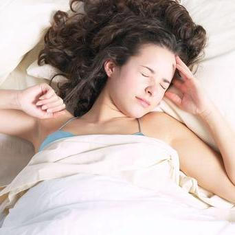 žena, alkohol, kocovina