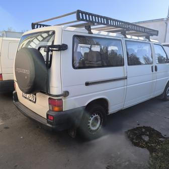 Odprodej nepotřebné vojenské techniky