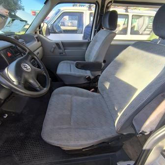 Odprodej nepotřebné vojenské techniky