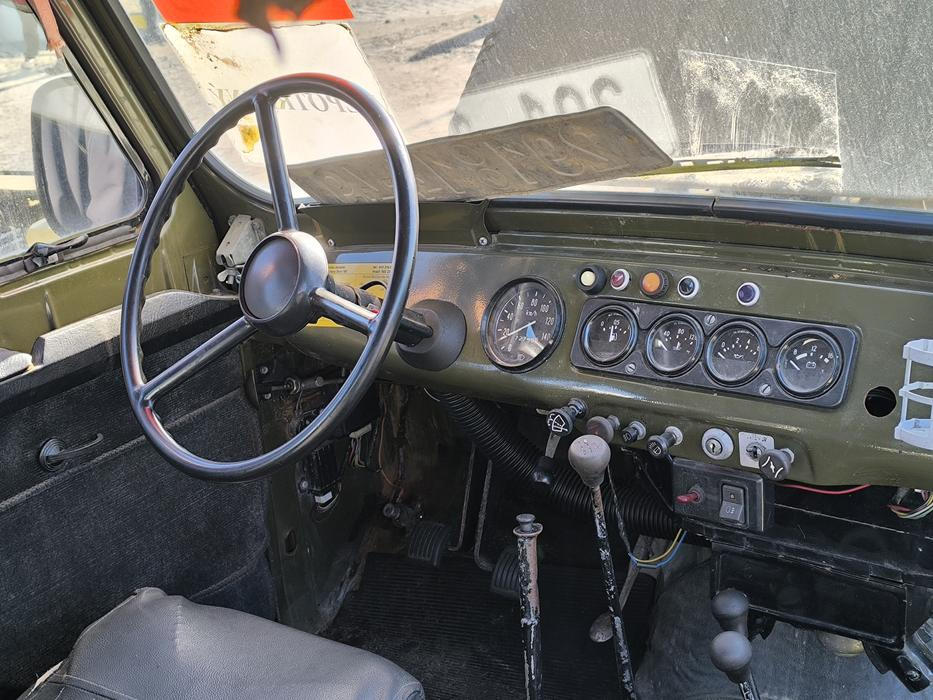 Odprodej nepotřebné vojenské techniky