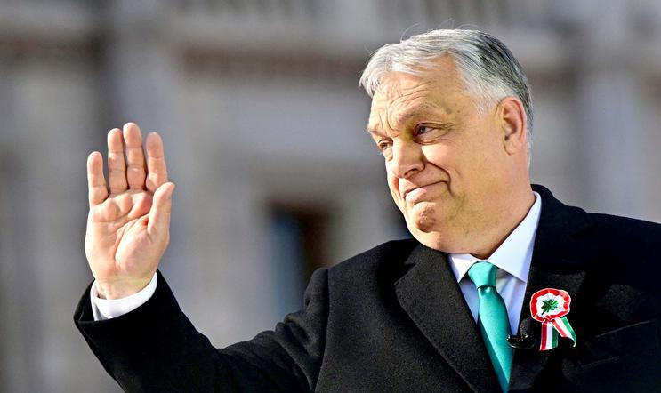 Maďarský premiér Viktor Orbán mimo jiné tvrdí, že výhra opozice ve volbách by znamenala zavlečení Maďarska do války na Ukrajině.