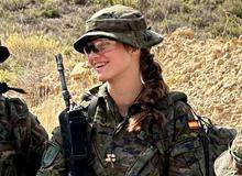 Princezny na cvičáku: Stíhačky, dril a vojenská služba budoucích panovnic