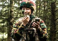 Princezny na cvičáku: Stíhačky, dril a vojenská služba budoucích panovnic