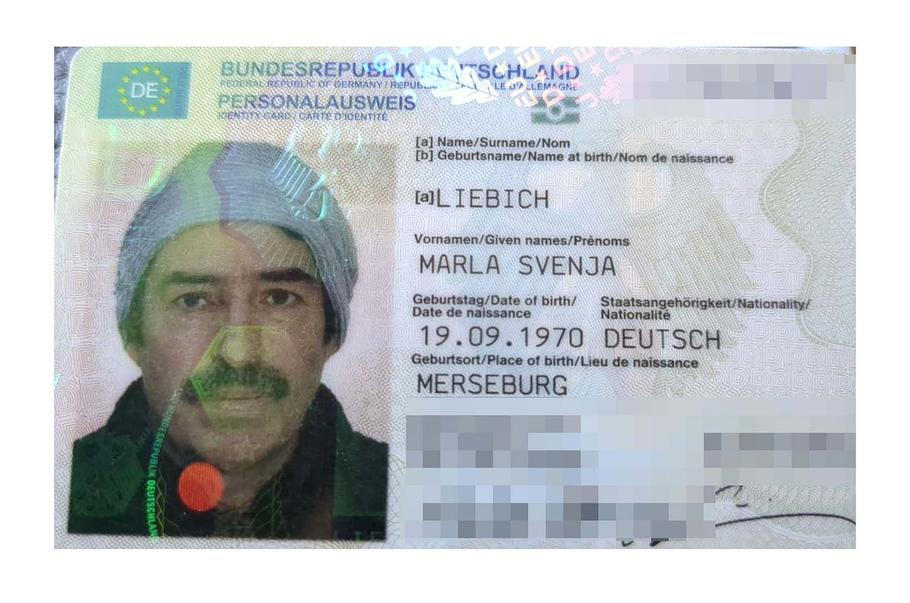 Občanský průkaz německé občanky Marly-Svenji Liebich.