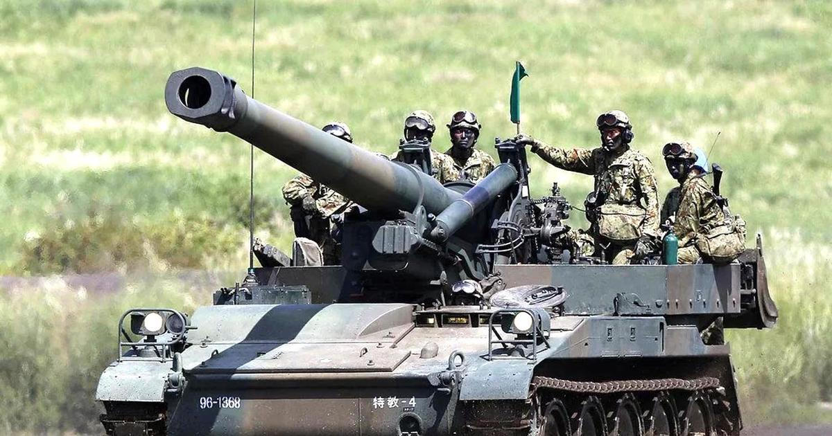 Tyhle gigantické houfnice teď zatopí Rusům. Dodali je Češi