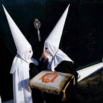  Škoda tyhle fotky minout: Knockout, prezidentský zajíček nebo kočka ve škvíře