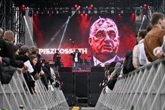 Protestní koncert proti vládě Viktora Orbána. Foto z 10. dubna 2026.
